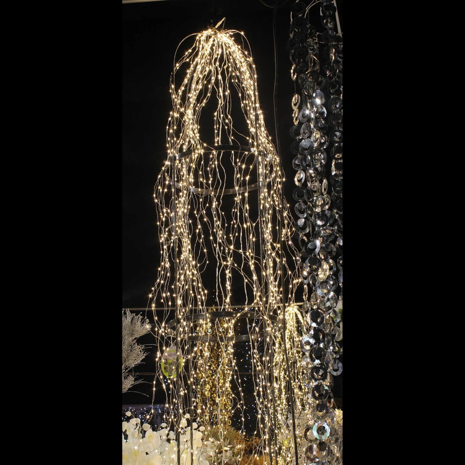 Kölle LED Regen 180 Lichter, Silberdraht, Warmweiß – Bild 4