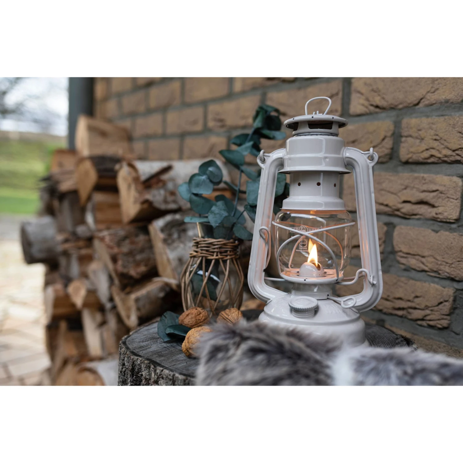 Feuerhand Sturmlaterne 'Baby Special 276', Softbeige, 26,5 X 13,5 X 15 Cm – Bild 2